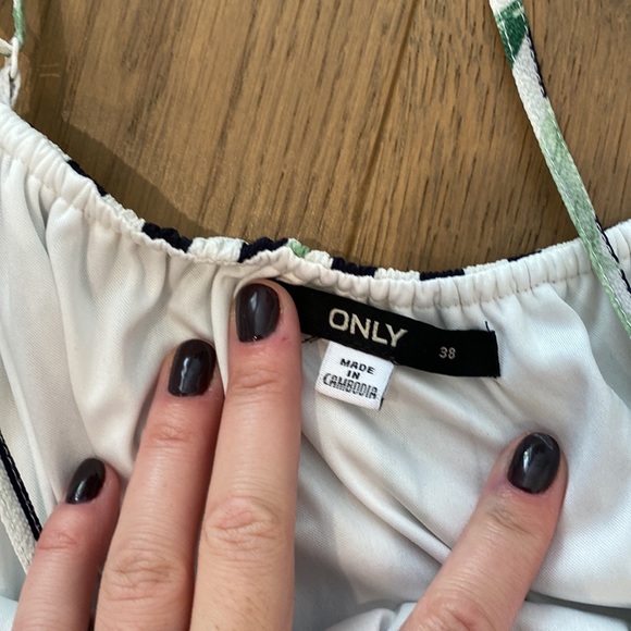 Tropical maxi Dress - GREAT FOR WEDDINGS! - Picture 3 of 3